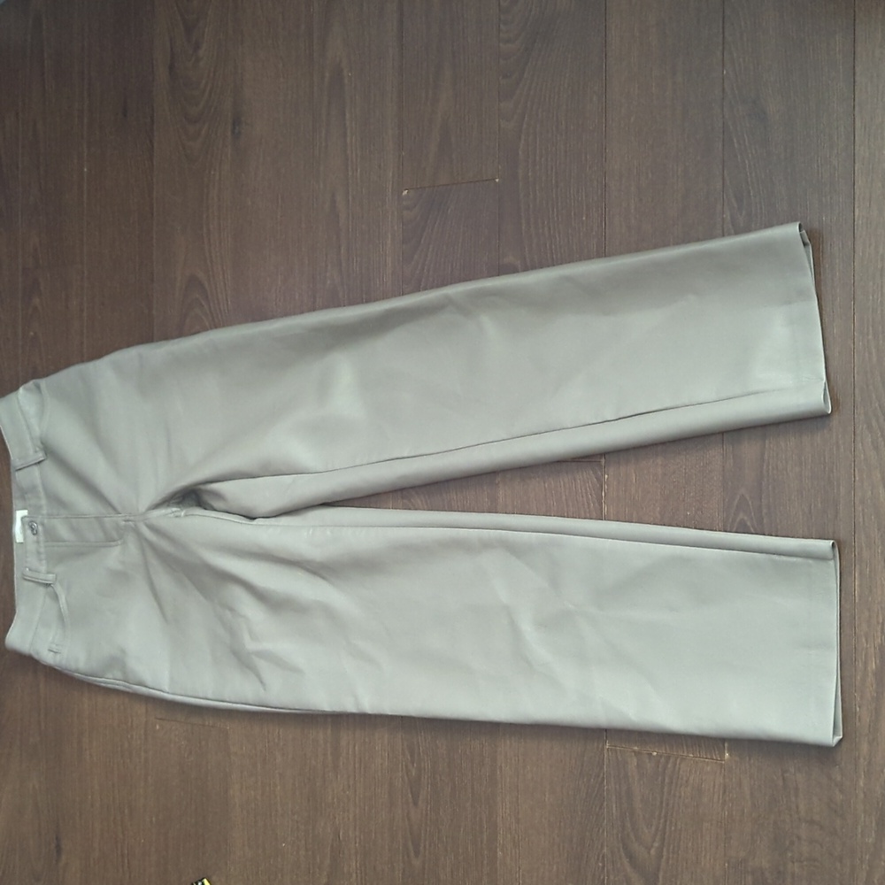 WILFRED x ARITZIA The Melina Pant High Waisted Vegan Leather - Picture 2 of 10